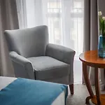 Srodka Boutique Hotel