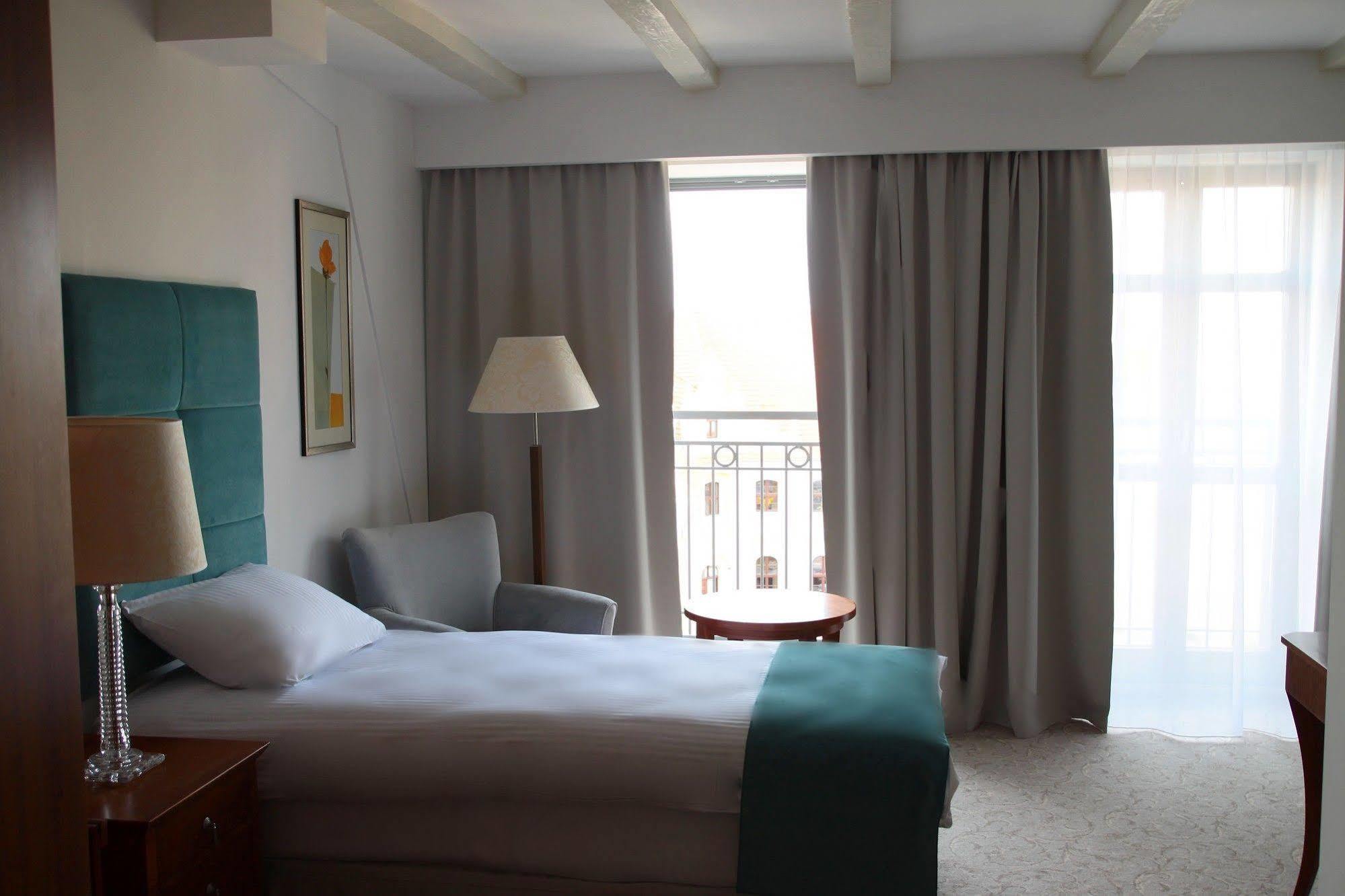 Srodka Boutique Hotel 3*